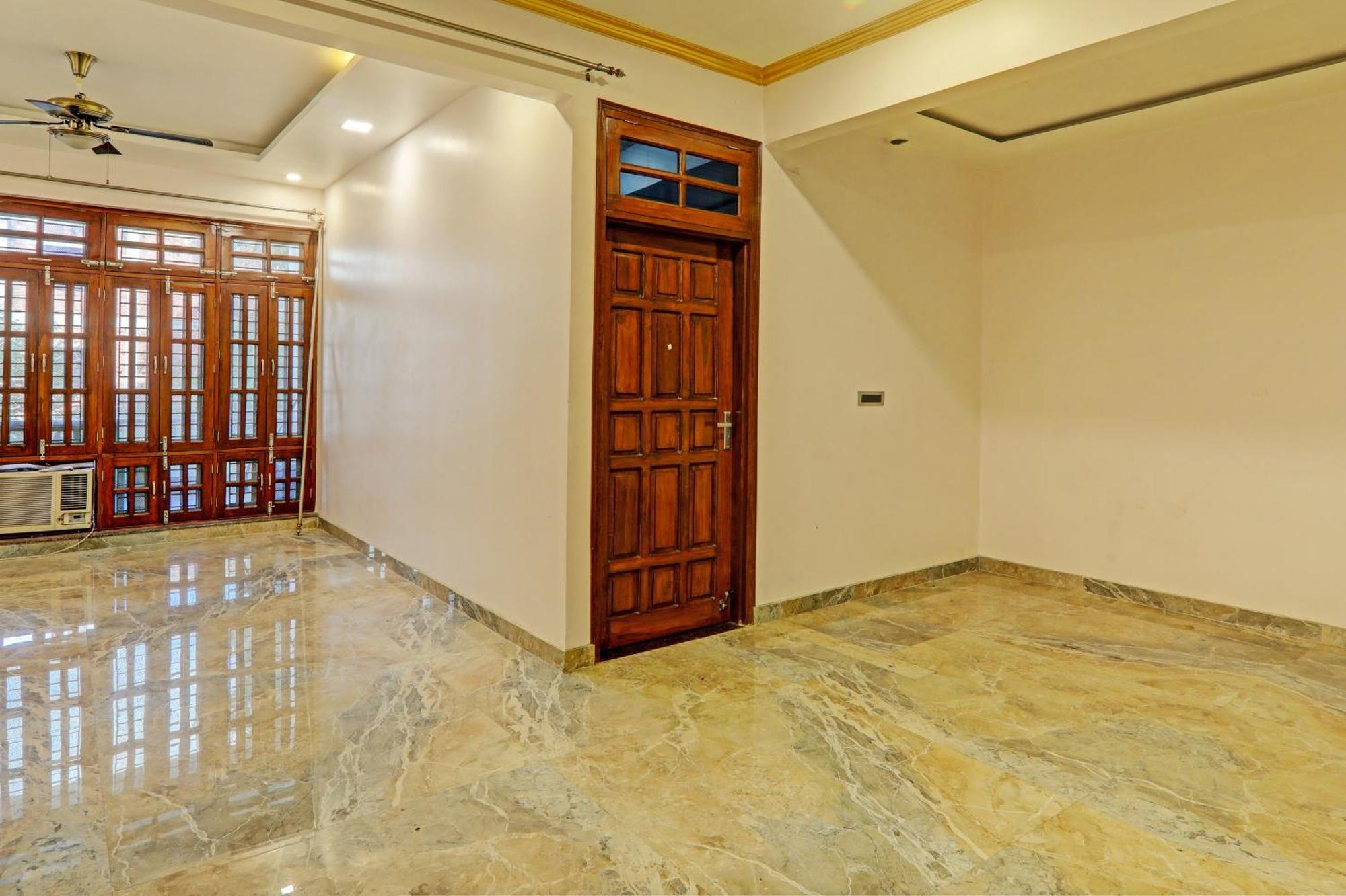 O Sammy Grand Hotel 3*